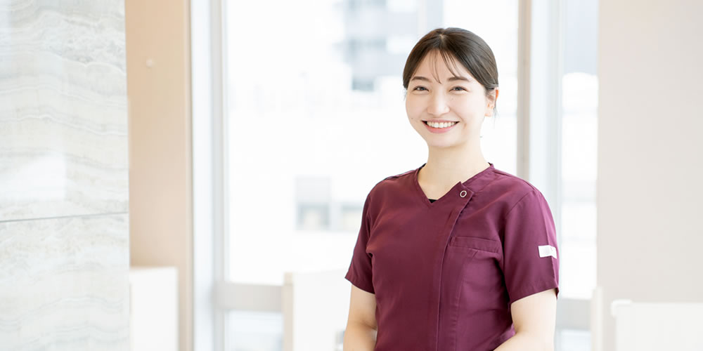 歯科医師 安達